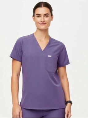 Figs Women's Caterina Top Amethyst